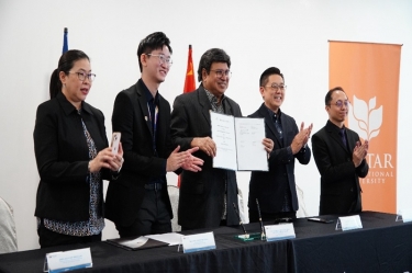 人才工作再添新舉 | 中馬“絲路學院”現代學徒制聯合培養班正式簽約！